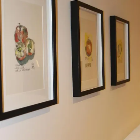 Gaestehaus Friedrichstrasse Ruhiges Mit Bad Zum Innenhof Kwatera prywatna