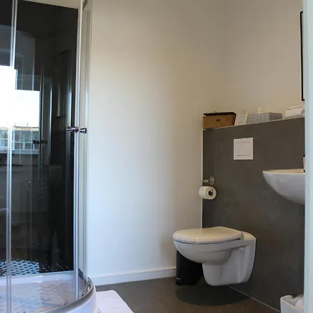 Gaestehaus Friedrichstrasse Ruhiges Mit Bad Zum Innenhof